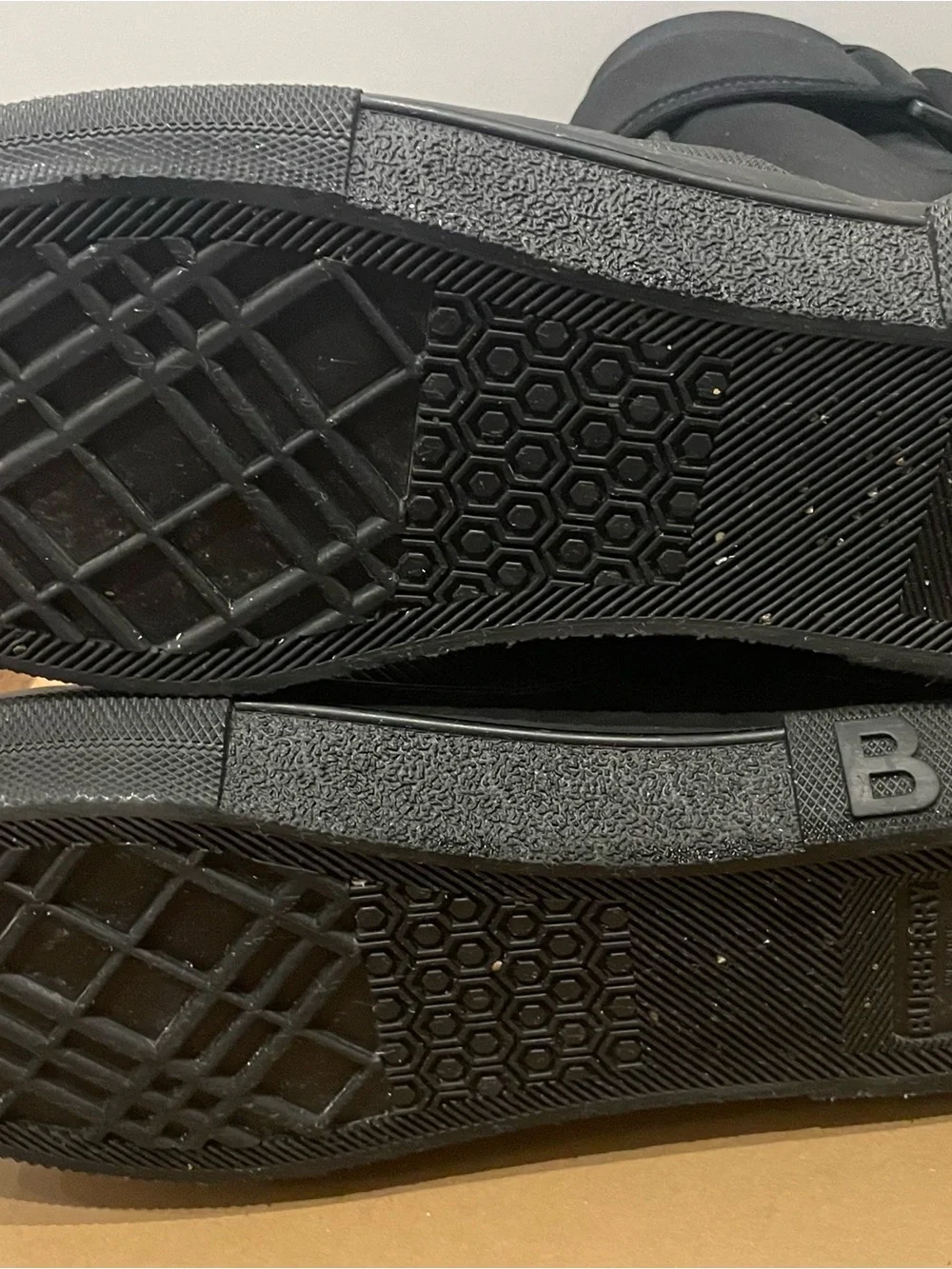 Burberry Black Men's High-Top Ribbed Boots